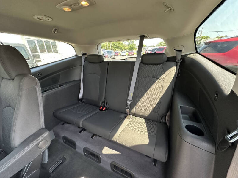 2012 Chevrolet Traverse LT