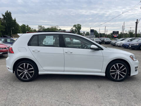 2015 Volkswagen Golf TSI SE