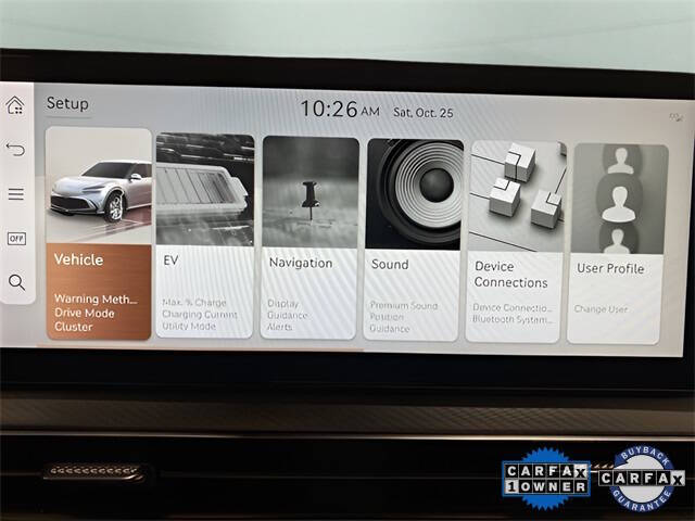 2024 Genesis GV60 Standard