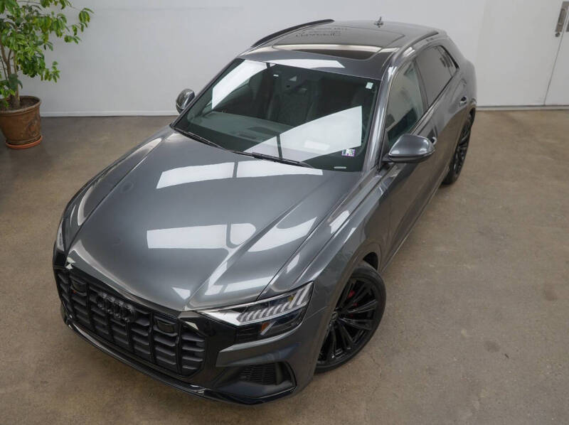 2023 Audi SQ8 4.0T quattro Premium Plus