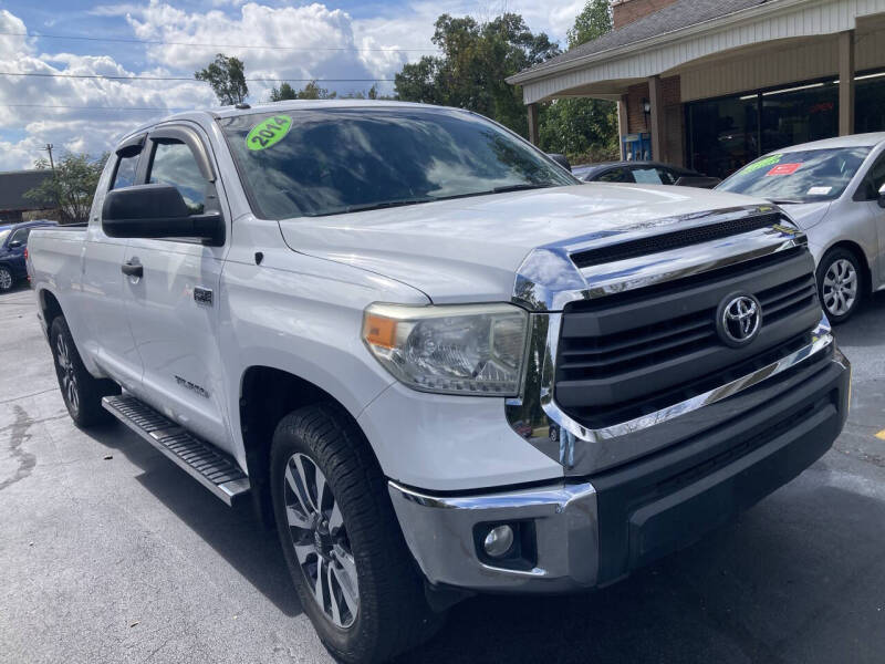 2014 Toyota Tundra SR5