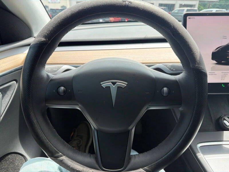 2024 Tesla Model Y Long Range