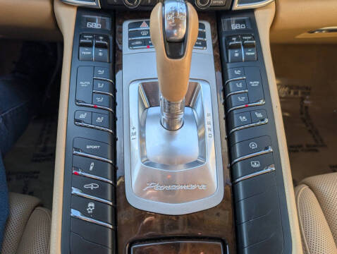 2016 Porsche Panamera S