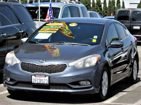 2014 Kia Forte for sale at M Auto Center West in Anaheim CA