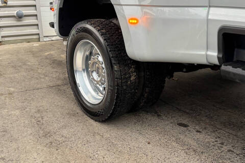 2025 Ford F-450 Super Duty Lariat