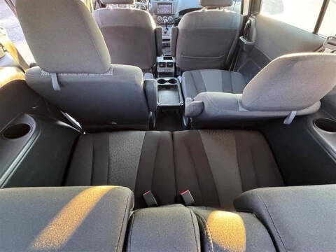 2012 Mazda MAZDA5 Sport