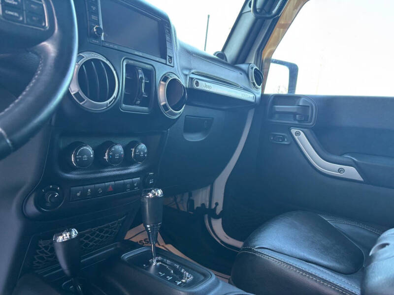 2014 Jeep Wrangler Unlimited Sahara