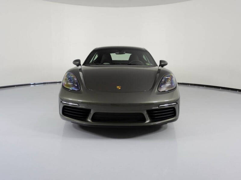 2025 Porsche 718 Cayman
