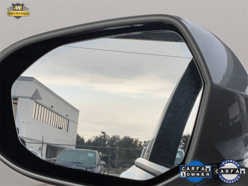 2025 BMW 5 Series 530i