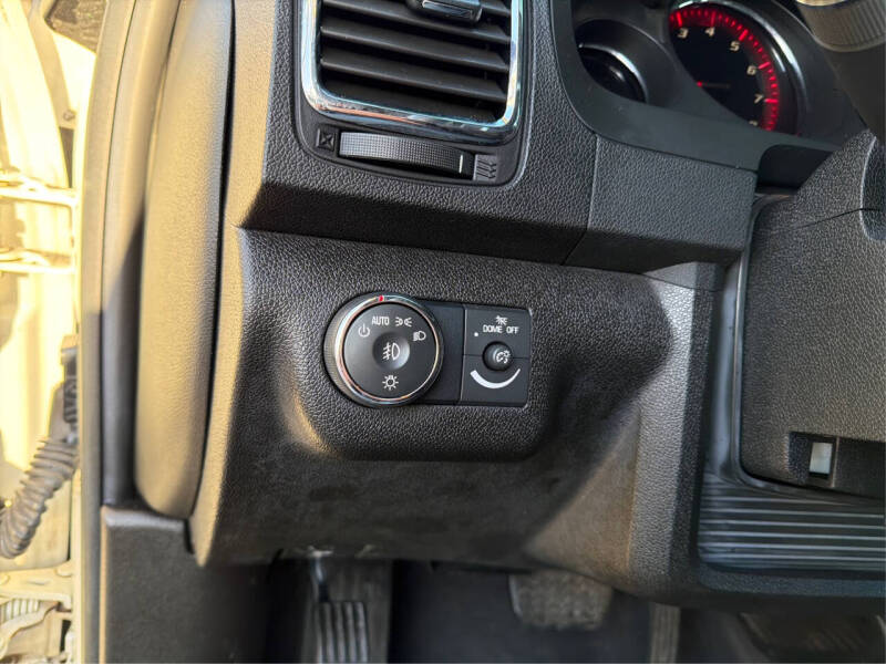 2011 GMC Acadia Denali