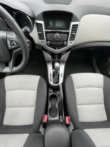 2015 Chevrolet Cruze LS Auto