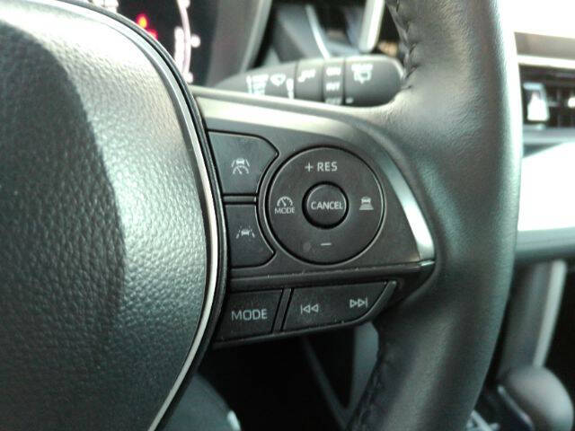 2025 Toyota Corolla Cross XLE