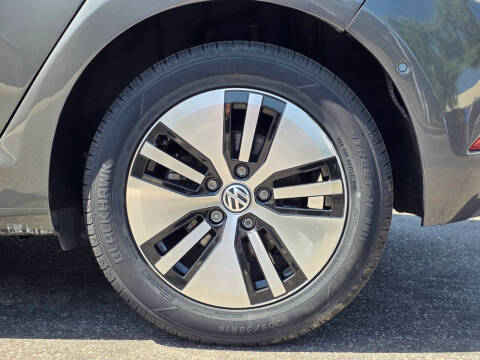 2018 Volkswagen e-Golf SEL Premium