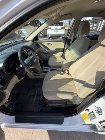 2010 Hyundai Elantra GLS