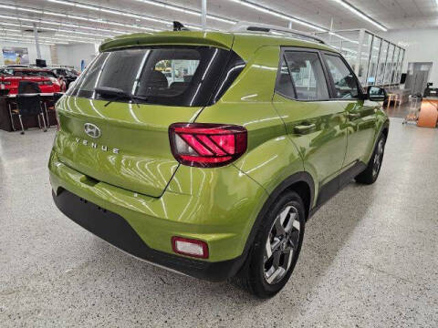 2021 Hyundai Venue SEL