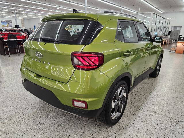 2021 Hyundai Venue SEL