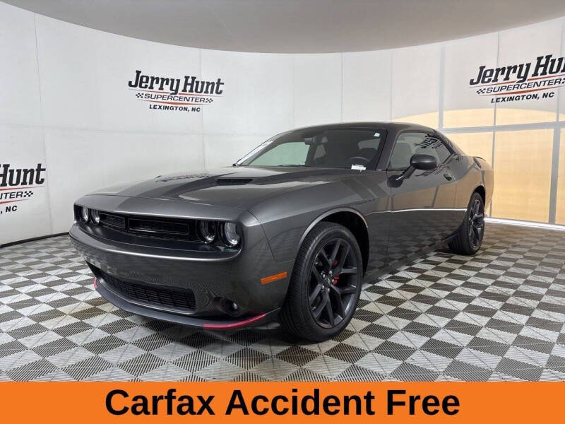 2021 Dodge Challenger SXT