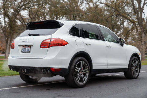 2013 Porsche Cayenne S