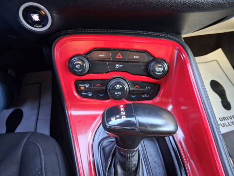 2016 Dodge Challenger SXT