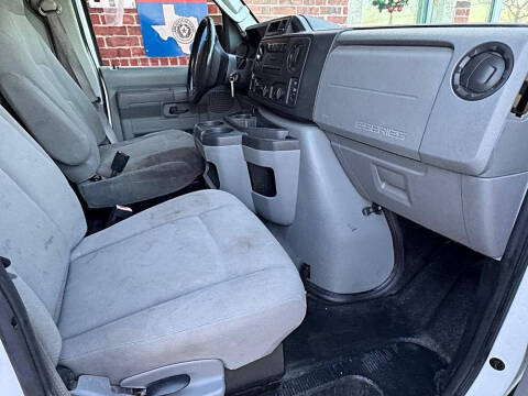 2013 Ford E-Series E-250