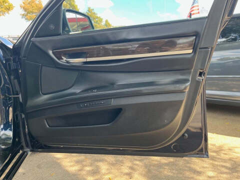 2010 BMW 7 Series 750Li