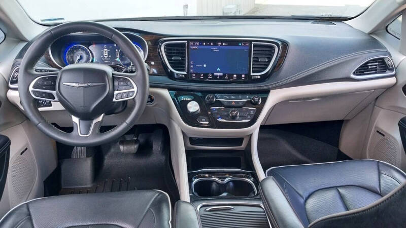 2022 Chrysler Pacifica Limited