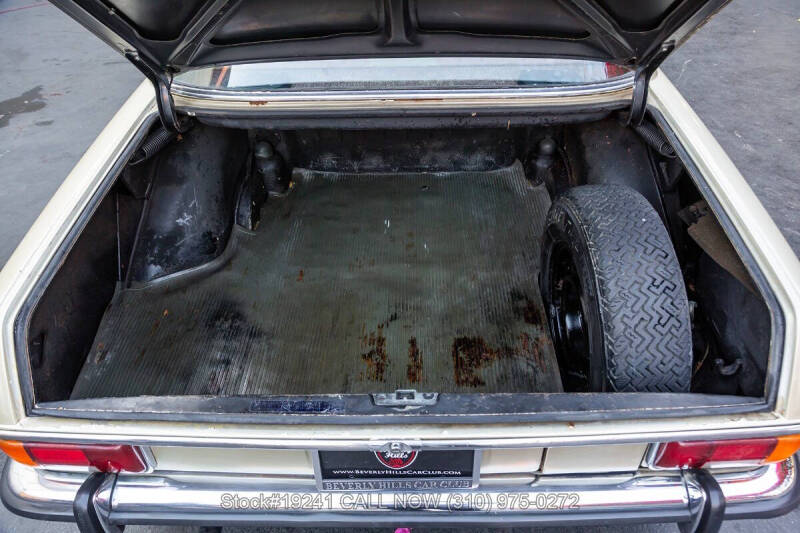 1973 Mercedes-Benz 280-Class