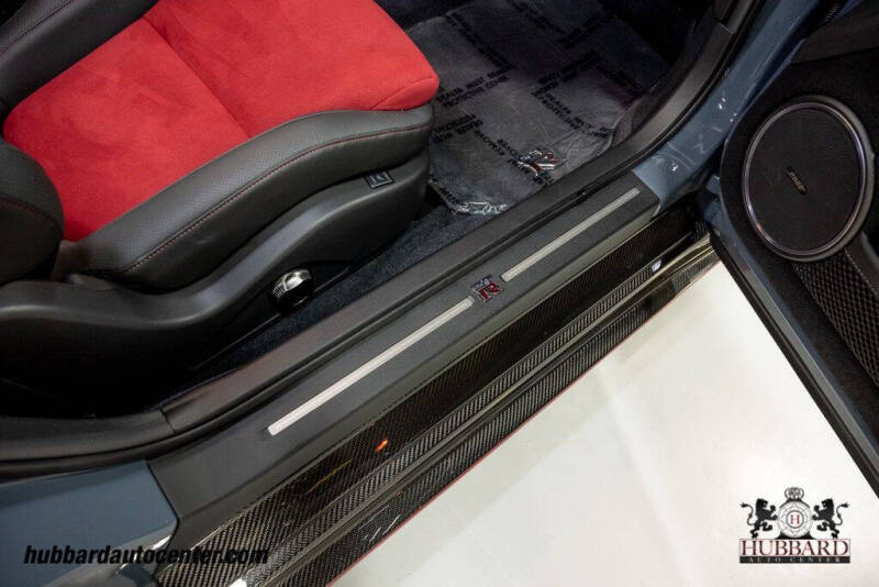 2024 Nissan GT-R NISMO