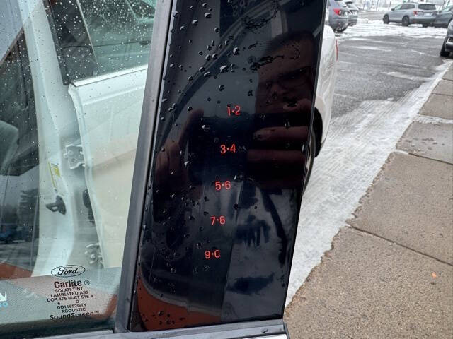 2016 Ford Taurus SEL