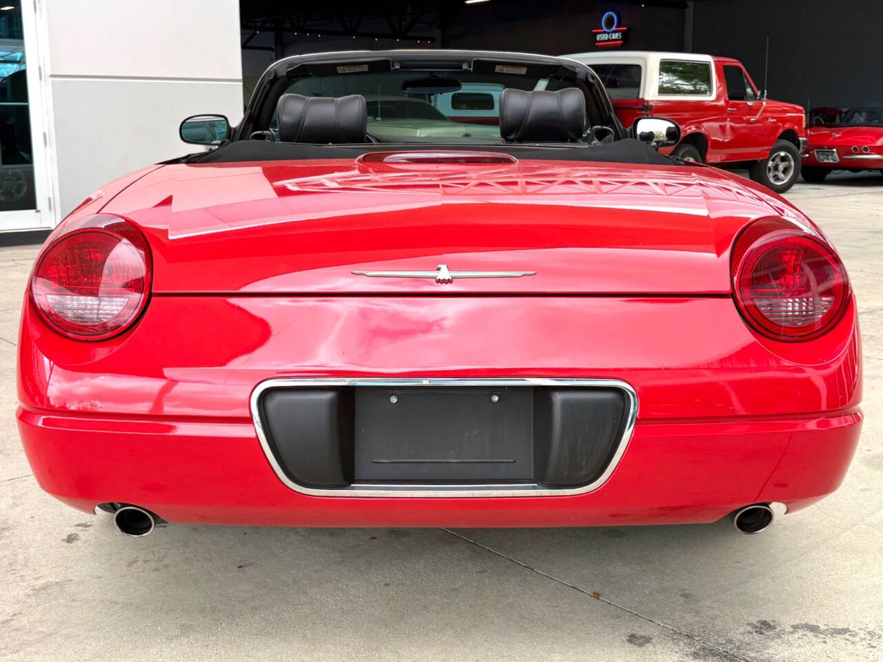 2002 Ford Thunderbird 7