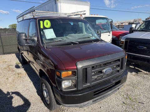 2010 Ford E-Series E-250