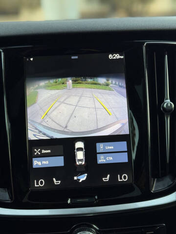 2019 Volvo S60 T5 Momentum