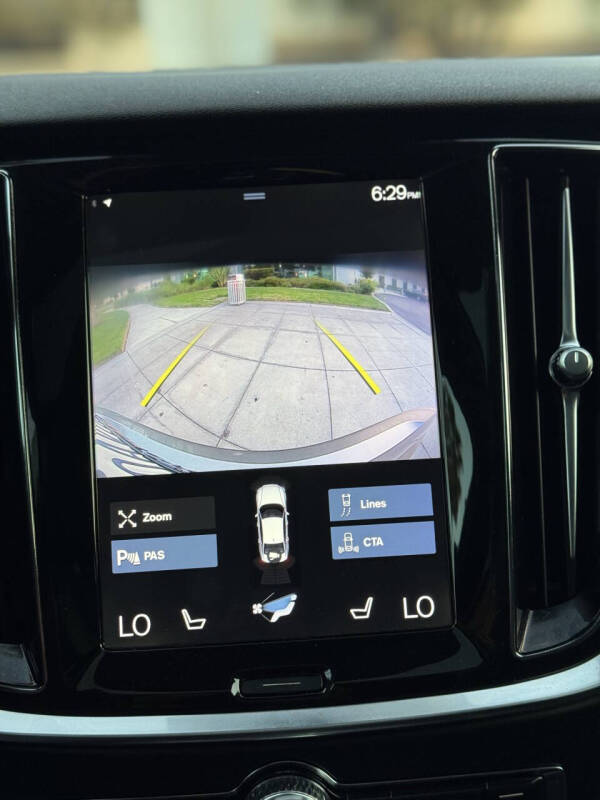 2019 Volvo S60 T5 Momentum