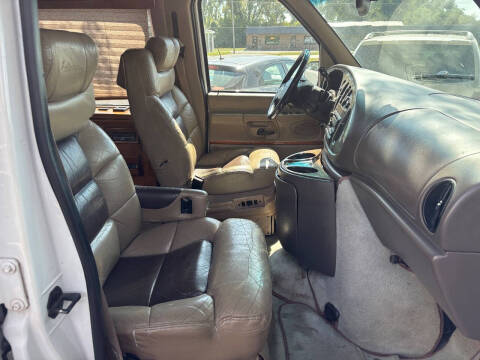 1999 Ford E-Series E-250