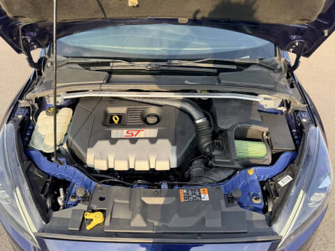 2017 Ford Focus ST