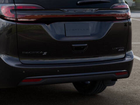 2027 Chrysler Pacifica Limited