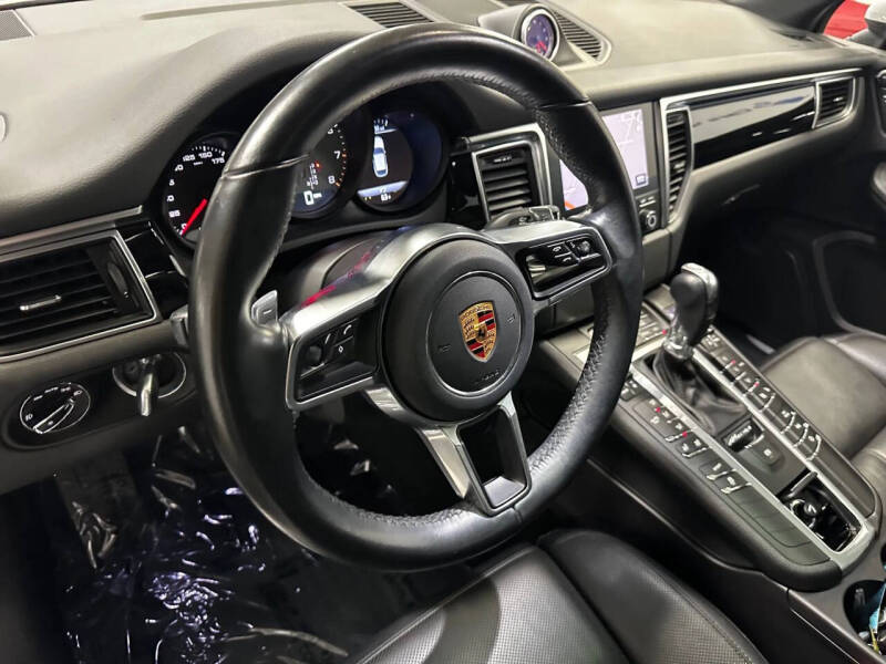 2018 Porsche Macan S