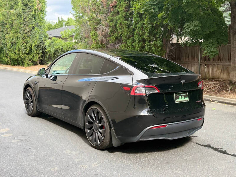 2023 Tesla Model Y Performance
