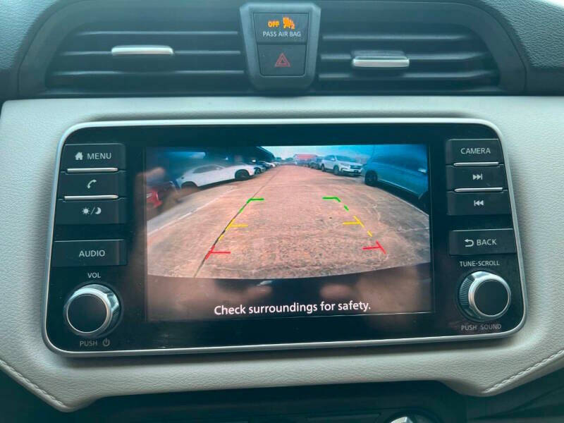 2021 Nissan Versa SV