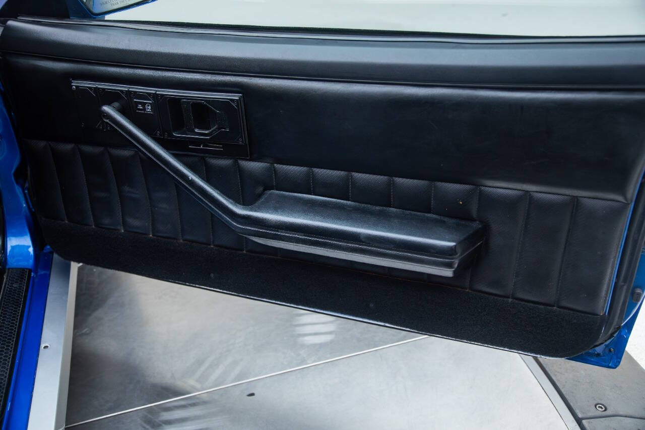 1989 Chevrolet Camaro 135