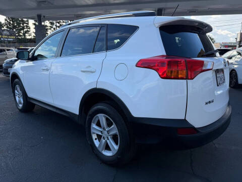 2013 Toyota RAV4 XLE