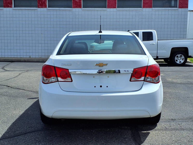 2012 Chevrolet Cruze LS