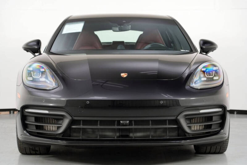 2022 Porsche Panamera 4 E-Hybrid