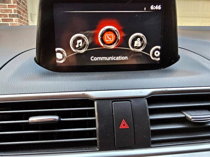 2017 Mazda MAZDA3 Touring