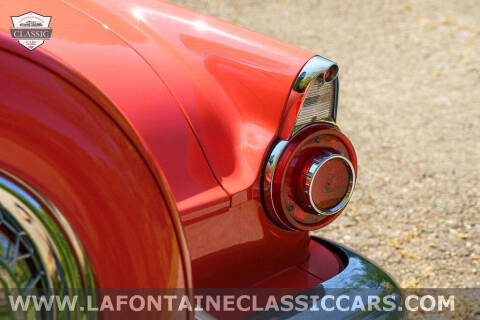 1956 Ford Thunderbird