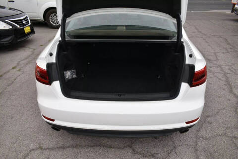 2017 Audi A4 2.0T quattro Premium