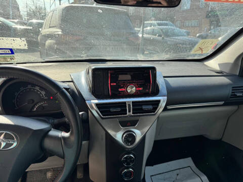 2012 Scion iQ