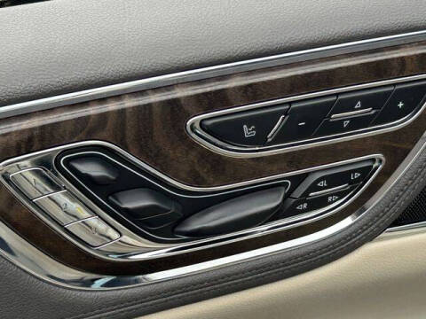 2018 Lincoln Continental Select