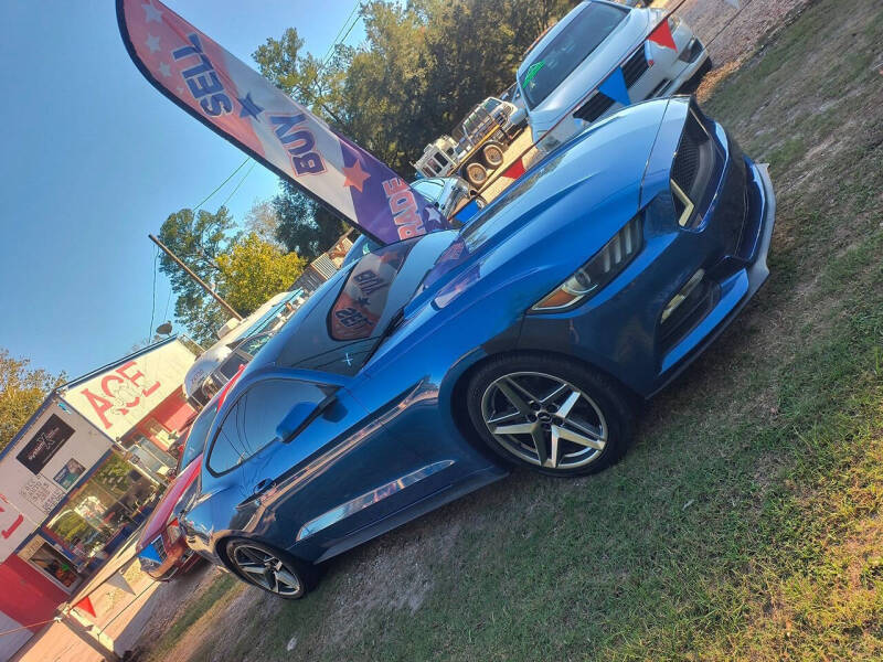 2017 Ford Mustang V6