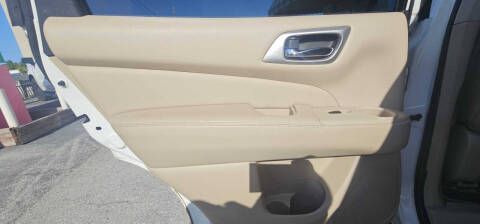 2014 Nissan Pathfinder Platinum